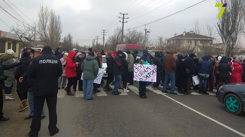 Жители Затоки протестуют против застройки прибрежной зоны (фото)