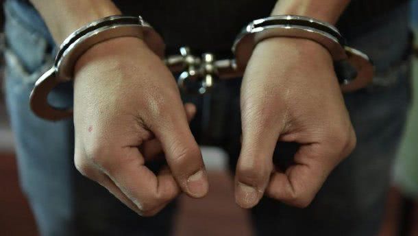 В Одессе преступник открыл стрельбу по посетителям бара
