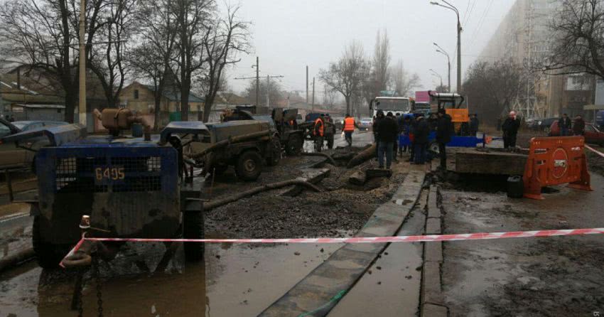 Половина Одеси залишилась без води через масштабну аварію