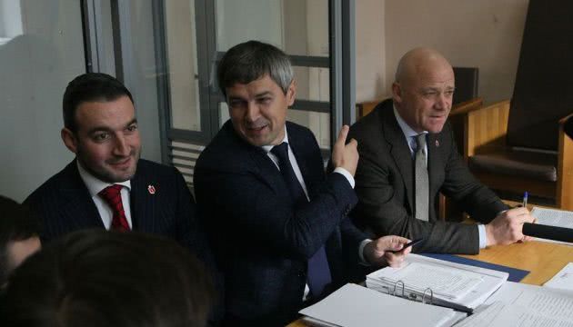 На суді у «справі Труханова» сперечалися через допит свідків