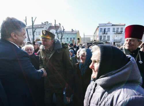 Ветеран УПА напутствовал Порошенко: «дать» Москве, как бандеровцы «давали» раньше
