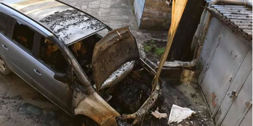 В Одесі підпалили авто місцевого краєзнавця: він боровся проти незаконної забудови