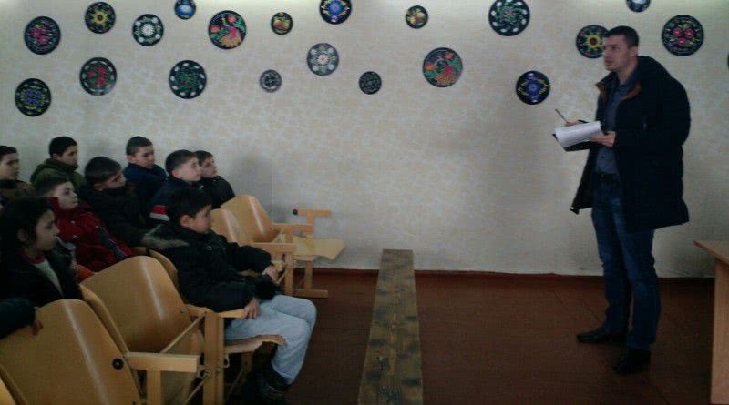 Стоп булинг: в Измаильском районе разъяснили права и обязанности участников учебного процесса
