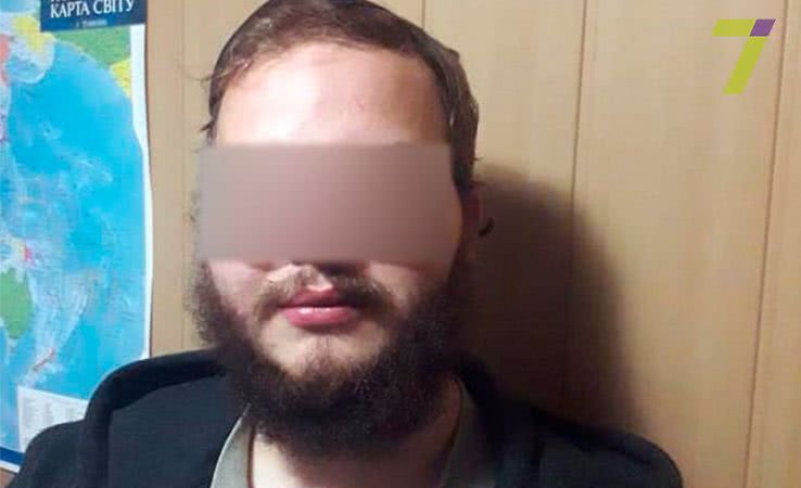 В Одесской области задержали двух американцев с фальшивыми документами (фото)