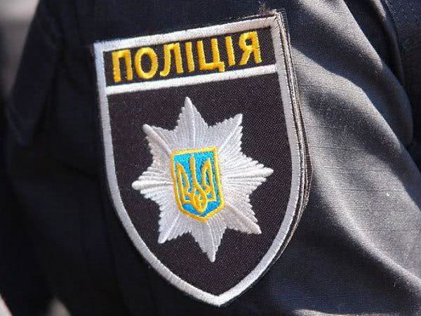 В Одессе мужчина ограбил АЗС, вооружившись железной трубой