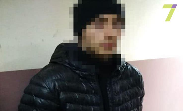 В Суворовском районе Одессы задержали подозреваемых в ограблении (фото)
