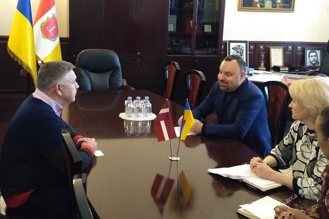 Одесский горсовет намерен перенять опыт Юрмалы в организации работы Летнего театра