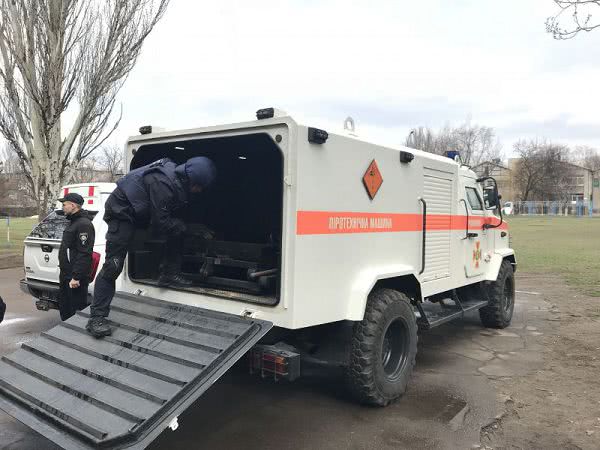 В школе Мариуполя нашли ручную гранату