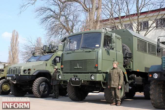 Территорию батальона Нацгвардии в Измаиле сегодня "оккупировали"...школьники