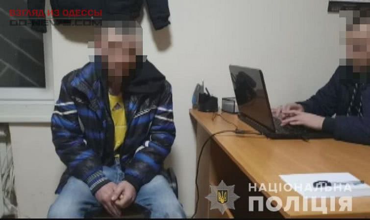 В Одесской области отец с сыном ограбили своего гостя