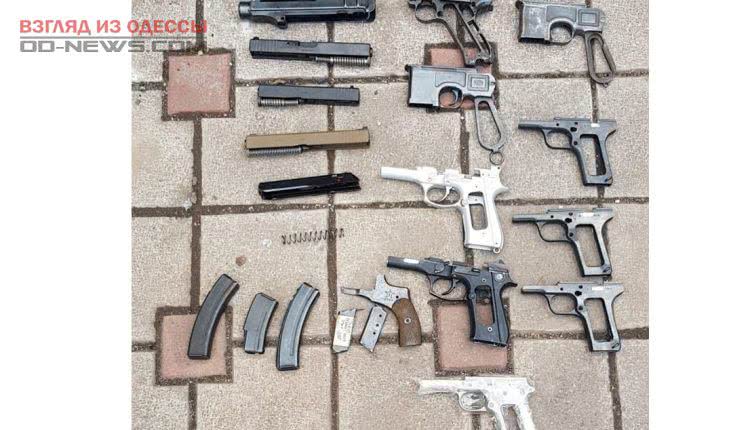 Под Одессой пограничниками и СБУ обнаружены запчасти для производства оружия