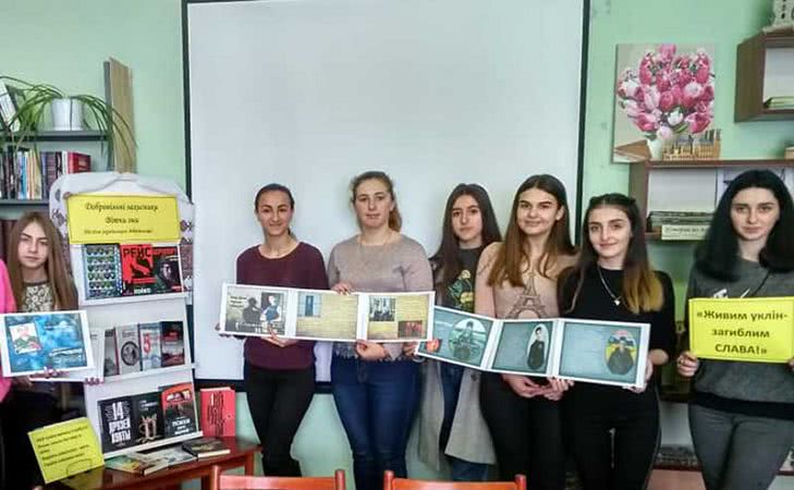 В Болграде День добровольца отметили в библиотеке