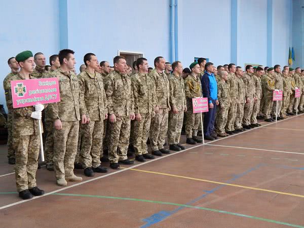 Измаильские пограничники заняли призовые места в чемпионатах ГПСУ по рукопашному бою и гиревому спорту