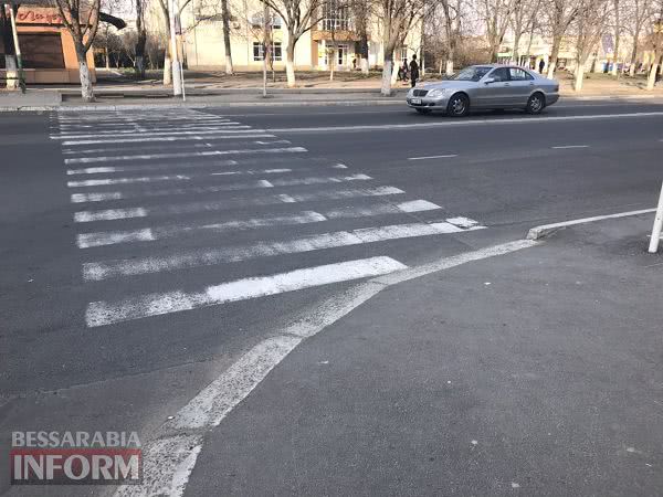В Измаиле на пешеходном переходе сбили девушку