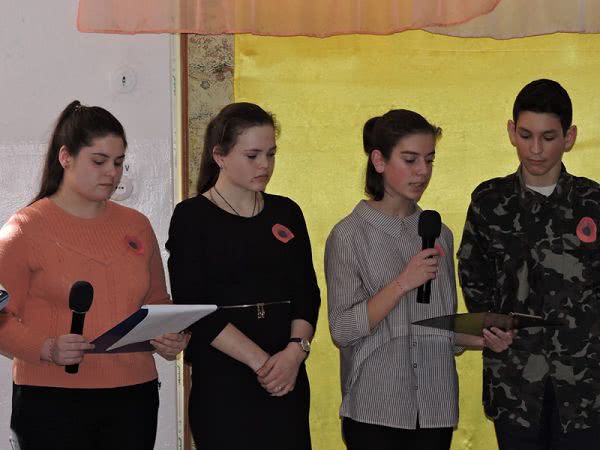 Помнит школа, помнит село, помнит вся Измаильщина: в Каменке почтили память погибшего в АТО морского спецназовца
