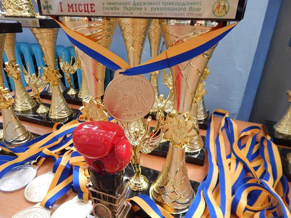 Измаильские пограничники заняли призовые места в чемпионатах ГПСУ по рукопашному бою и гиревому спорту