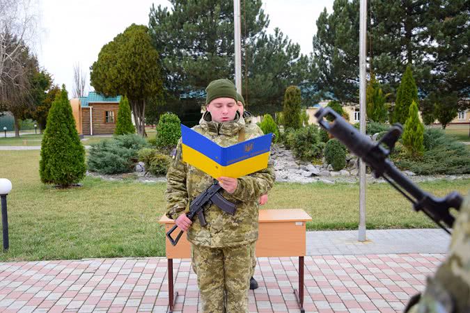 Новобранцы-контрактники пополнили ряды измаильских пограничников