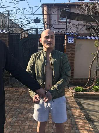 Смертельна ДТП з нацгвардійцями в Одесі: з’явилося відео, як чоловік добиває ногами потерпілих