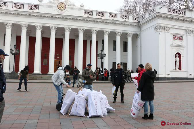 В Одессе прошли митинги против застройки