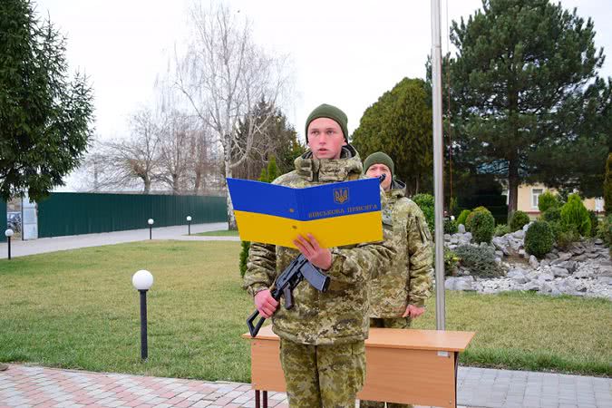 Новобранцы-контрактники пополнили ряды измаильских пограничников