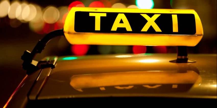 В Одесі чоловік викрав автомобіль у таксиста, який відмовився його везти