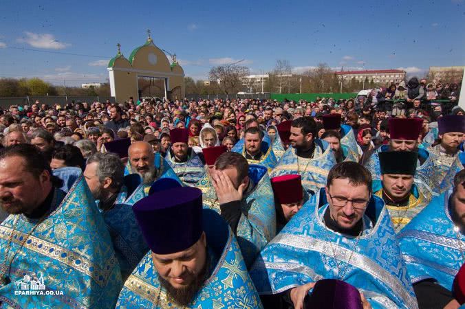 Многотысячный Крестный ход по улицам Измаила: как это было