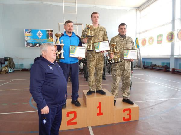 Измаильские пограничники заняли призовые места в чемпионатах ГПСУ по рукопашному бою и гиревому спорту