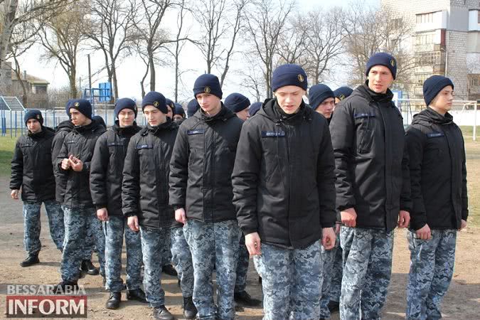 Территорию батальона Нацгвардии в Измаиле сегодня "оккупировали"...школьники