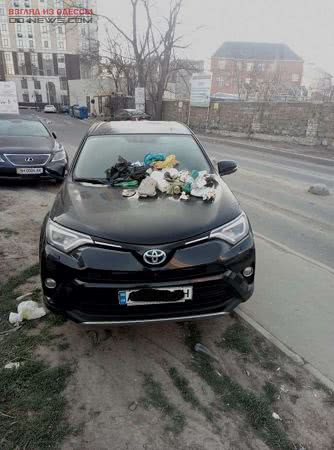 Заслуженное наказание для одесского автохама придумали горожане (фото)