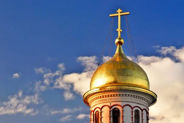 Настоятель Свято-Троїцького храму звільнений від служіння через перехід в ПЦУ