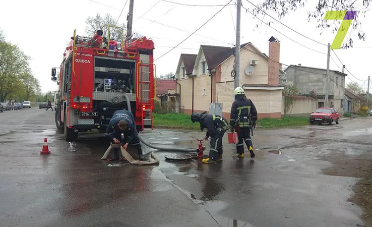 В Одесском областном медицинском центре психического здоровья пожар (фото)