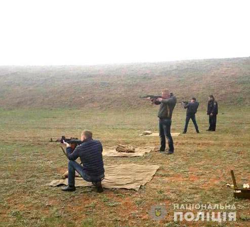В Лощиновке на военном полигоне измаильские полицейские отрабатывали профессиональные навыки