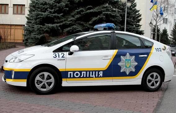 Реформы прогрессируют: в Сумах в патрульной машине умер молодой парень