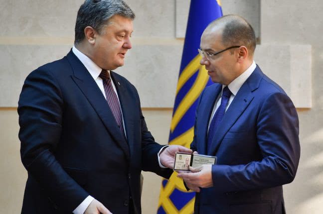 Петр Порошенко отправил в отставку главу Одесской ОГА Максима Степанова