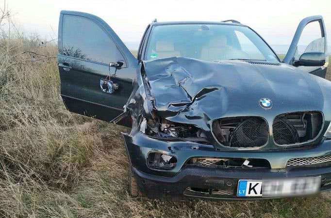 В Кучурганах пьяный водитель сбил двух человек, одна из жертв скончалась на месте