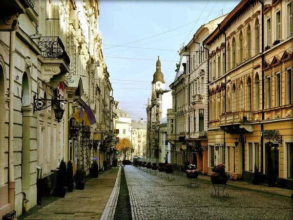 Прочь из города: куда одесситу уехать на майские праздники?