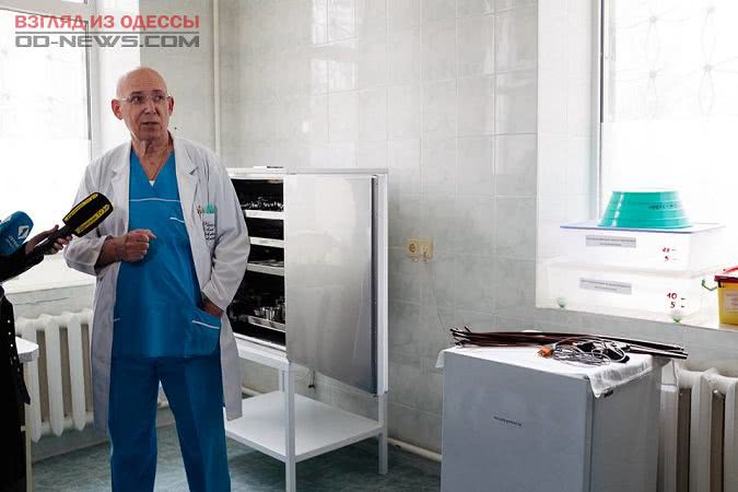 Одесские волонтеры помогли с закупкой медоборудования для детской больницы