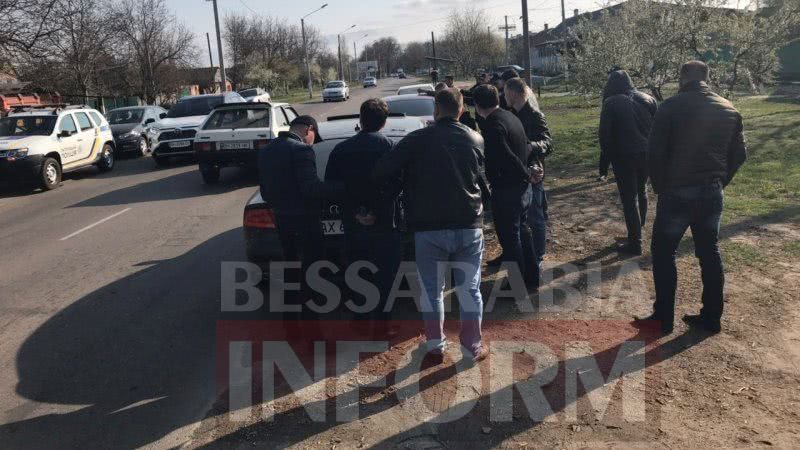 Спецоперация на въезде в Измаил: полиция задержала криминальных авторитетов
