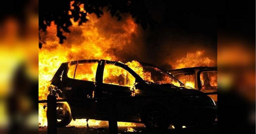 Под Одессой в пасхальную ночь горели три автомобиля: подозревают поджог