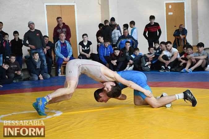 Около 200 борцов из пяти стран сражались за победу в международном турнире в Измаильском районе