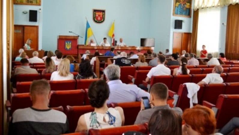 Болградские районные депутаты взяли на себя ответственность от имени всех жителей района требовать от Президента отмены «языкового Закона»