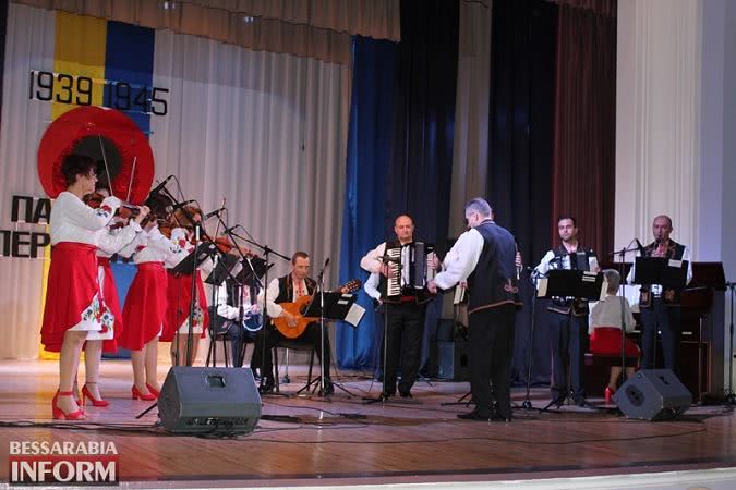 "Помним. Побеждаем": блистательное музыкально-театрализованное представление ко Дню памяти и Дню Победы в Измаиле