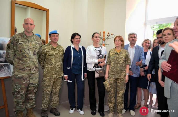 В Одессе за деньги США открыли реабилитационный центр для военных. Фото