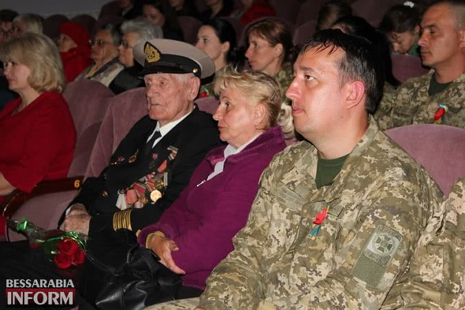 "Помним. Побеждаем": блистательное музыкально-театрализованное представление ко Дню памяти и Дню Победы в Измаиле