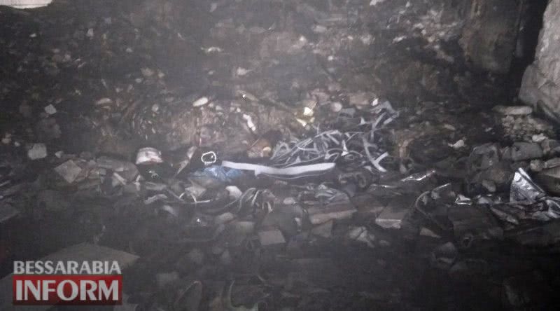 В Белгород-Днестровском произошел пожар на территории заброшенного памятника архитектуры