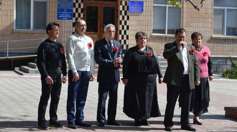 Митинг-реквием и возложение цветов по случаю 74-й годовщины Великой Победы состоялись в Татарбунарах