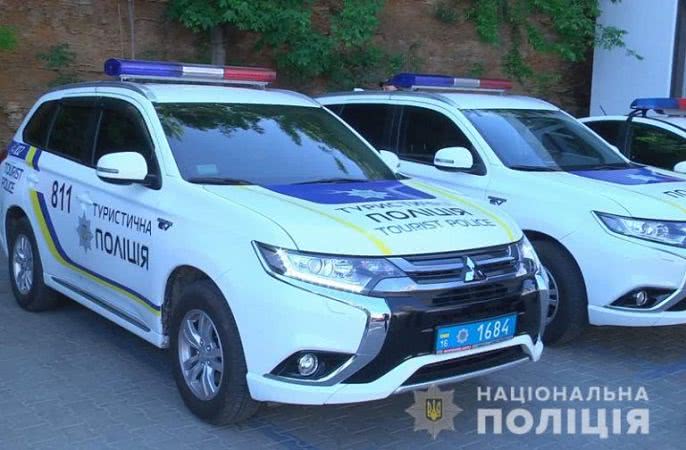 В Одессе приступили к работе туристические полицейские