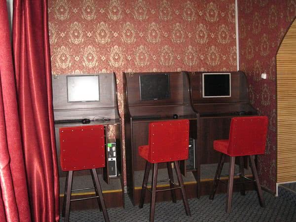 В Белгород-Днестровском и Татарбунарах правоохранители пресекли работу трех игорных заведений