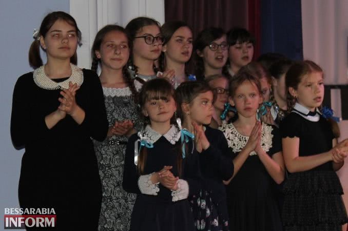 "Помним. Побеждаем": блистательное музыкально-театрализованное представление ко Дню памяти и Дню Победы в Измаиле