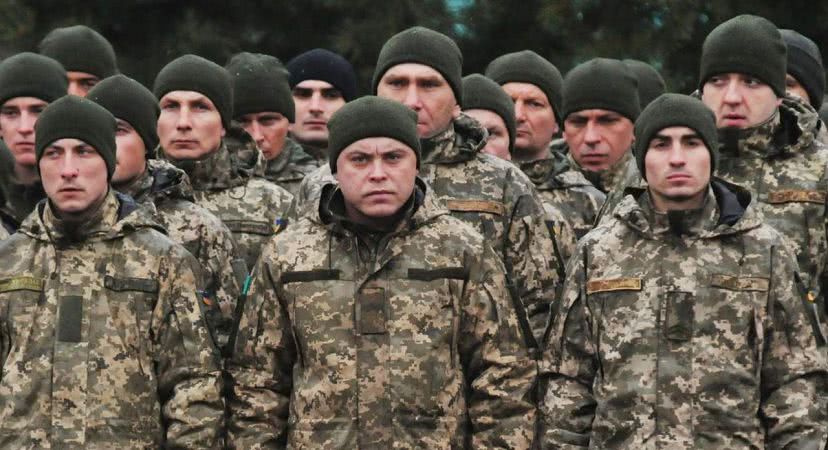 Более полусотни нацгвардейцев поступили во львовскую больницу с отравлением